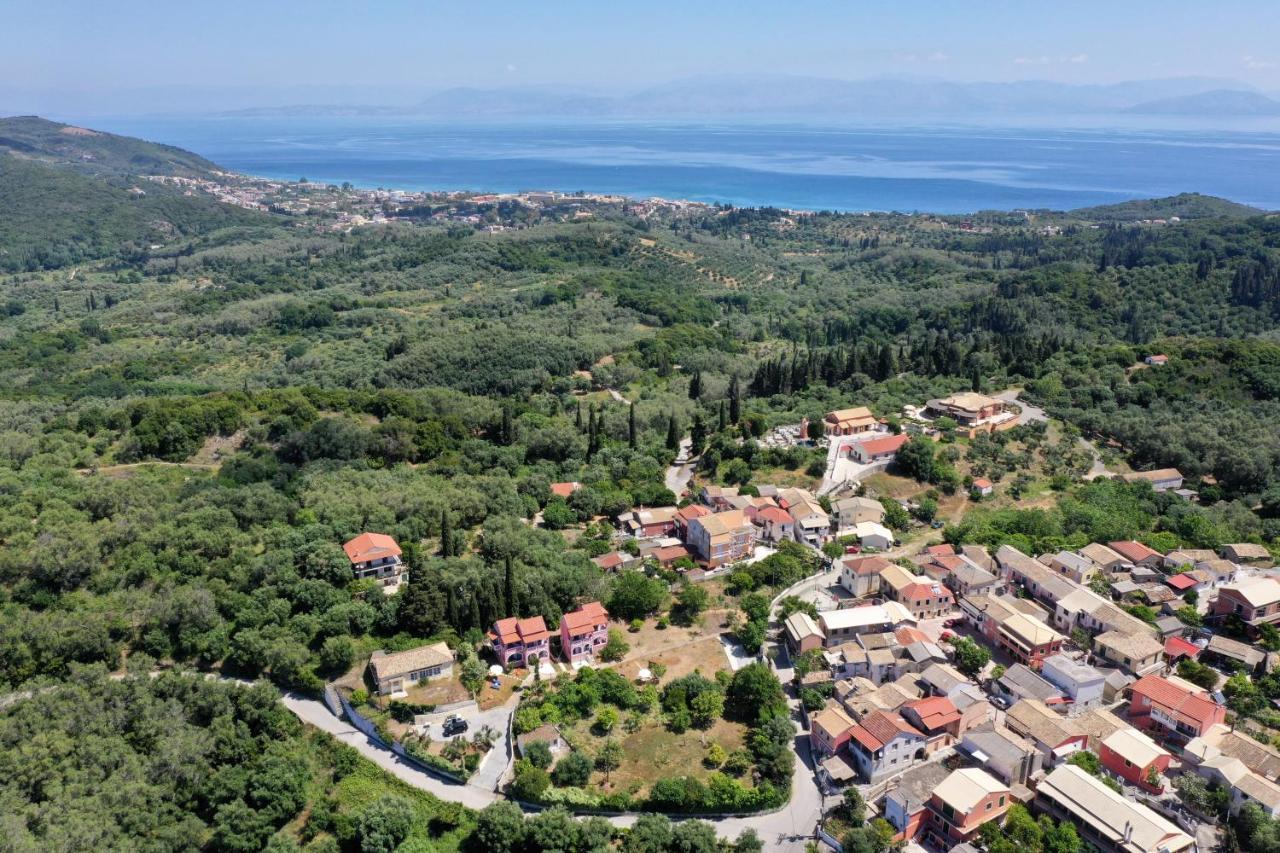 Alice'S & Teo'S Houses Χλωματιανά Εξωτερικό φωτογραφία