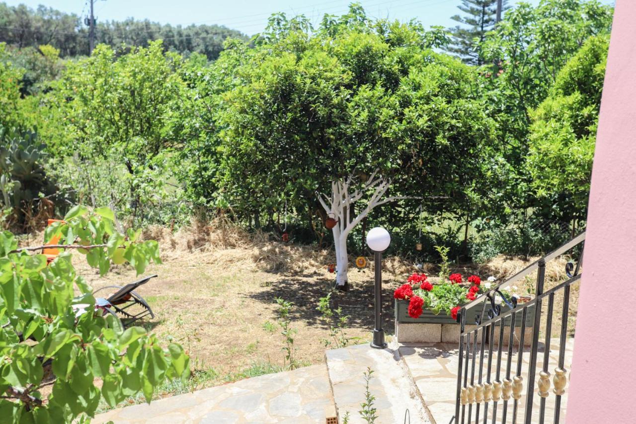 Alice'S & Teo'S Houses Χλωματιανά Εξωτερικό φωτογραφία