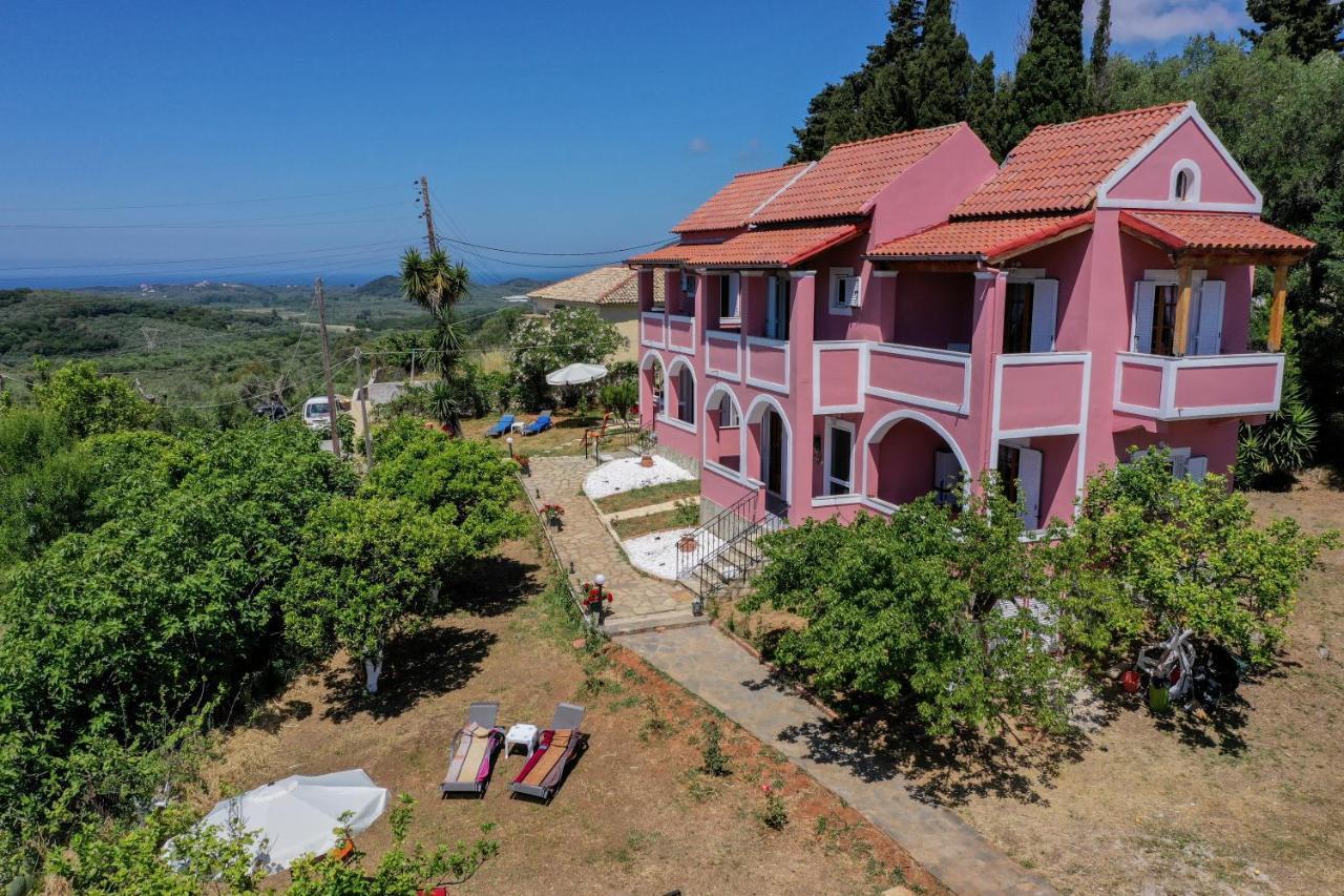 Alice'S & Teo'S Houses Χλωματιανά Εξωτερικό φωτογραφία