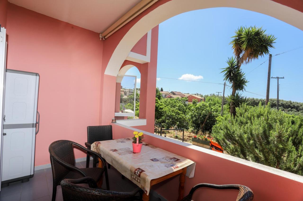 Alice'S & Teo'S Houses Χλωματιανά Εξωτερικό φωτογραφία