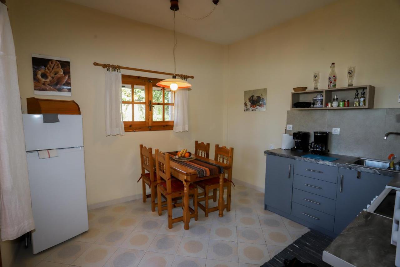 Alice'S & Teo'S Houses Χλωματιανά Εξωτερικό φωτογραφία