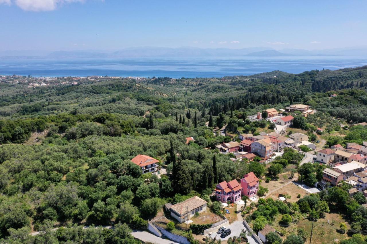 Alice'S & Teo'S Houses Χλωματιανά Εξωτερικό φωτογραφία